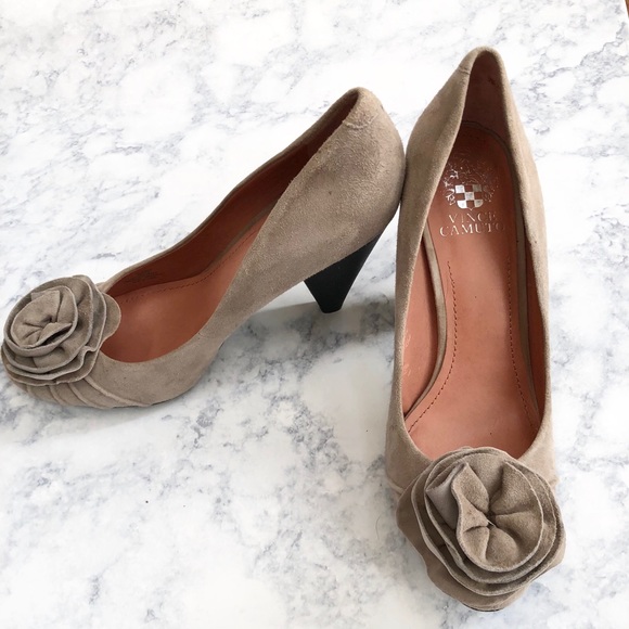 ❤️3/$40❤️ Vince Camuto “Sades” Pump - Picture 2 of 4